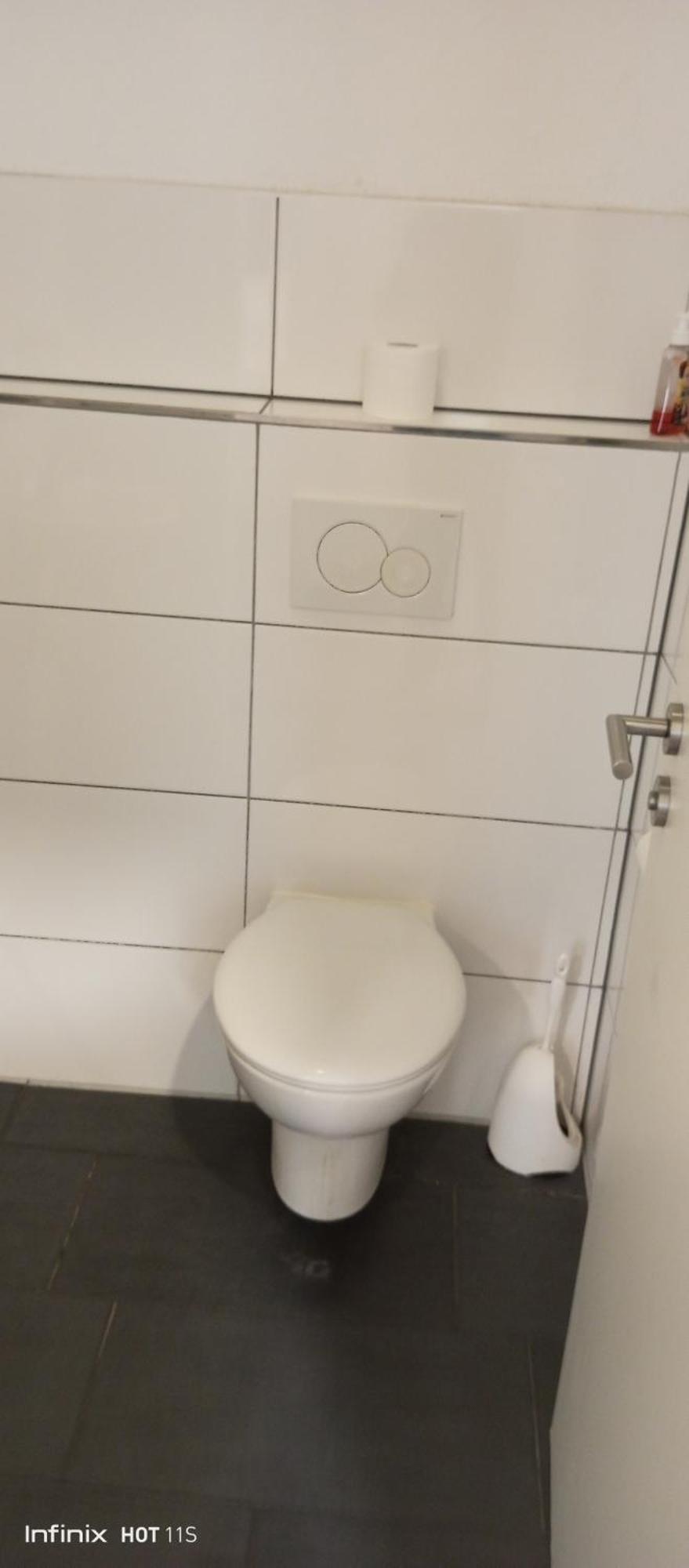 Gemuetliches Lisa Zimmer Mit Gemeinschaftskueche Heilbronn Zentrum Екстер'єр фото